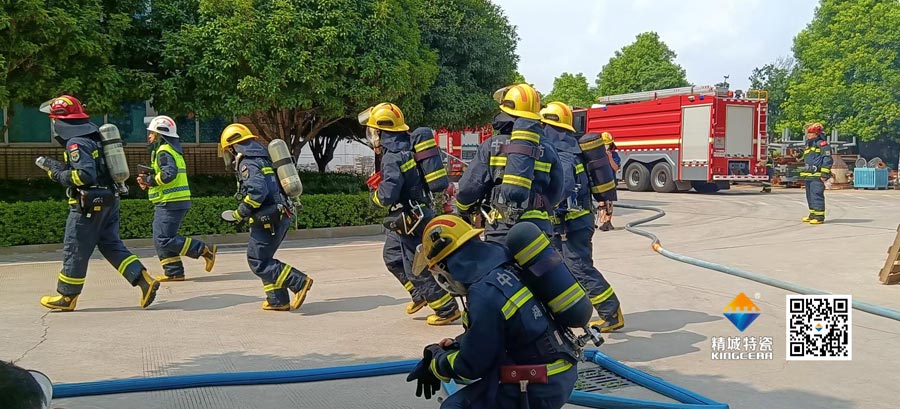 mg冰球突破起劲配合消防联合演练，，，，，共筑清静生产防地